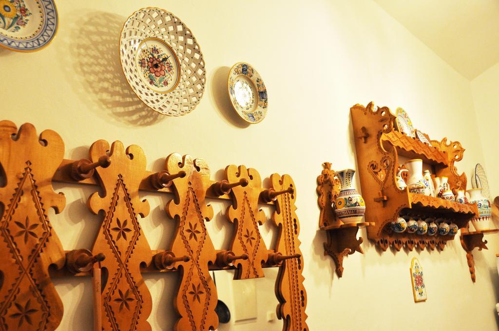 Traditional Slovak Apartment Братислава Екстер'єр фото